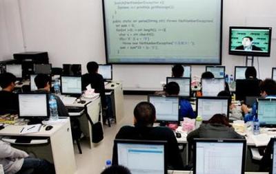 投資IT教育加盟店需知 教育軟件研發(fā)與關(guān)鍵要點(diǎn)